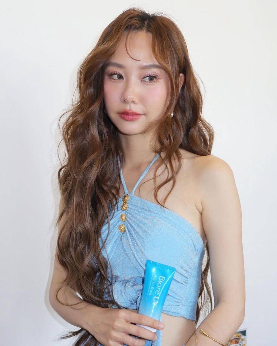 potret ide gaya rambut ala Toey Jarinporn (instagram.com/toeyjarinporn)