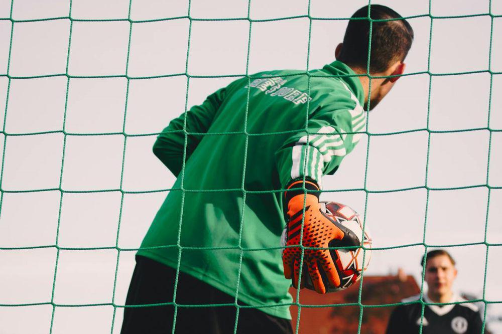 Rusia dan Koleksi Kiper dengan Bakat di Atas Rata-rata
