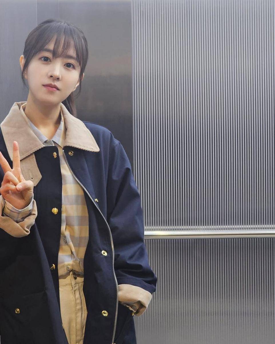 potret Park Bo Young (instagram.com/boyoung0212_official)