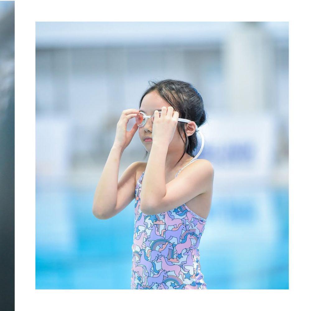 Gempi ikut lomba renang (instagram.com/gadiiing)