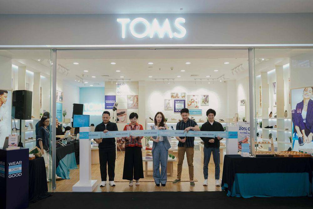 Pembukaan perdana TOMS di Mall Gandaria City. 3 Desember 2024. (Dok. TOMS)