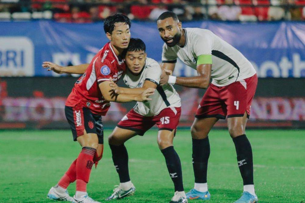 Salah satu momen pertandingan pekan ke-13 antara Bali United versus PSM Makassar yang berlangsung di Stadion Kapten I Wayan Dipta Gianyar pada 7 Desember 2024. (Instagram.com/psm_makassar)