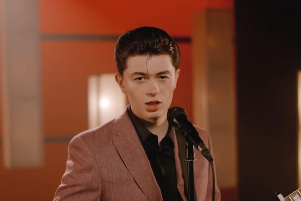 Siapa Elliot James Reay yang Lagi Trending di TikTok?