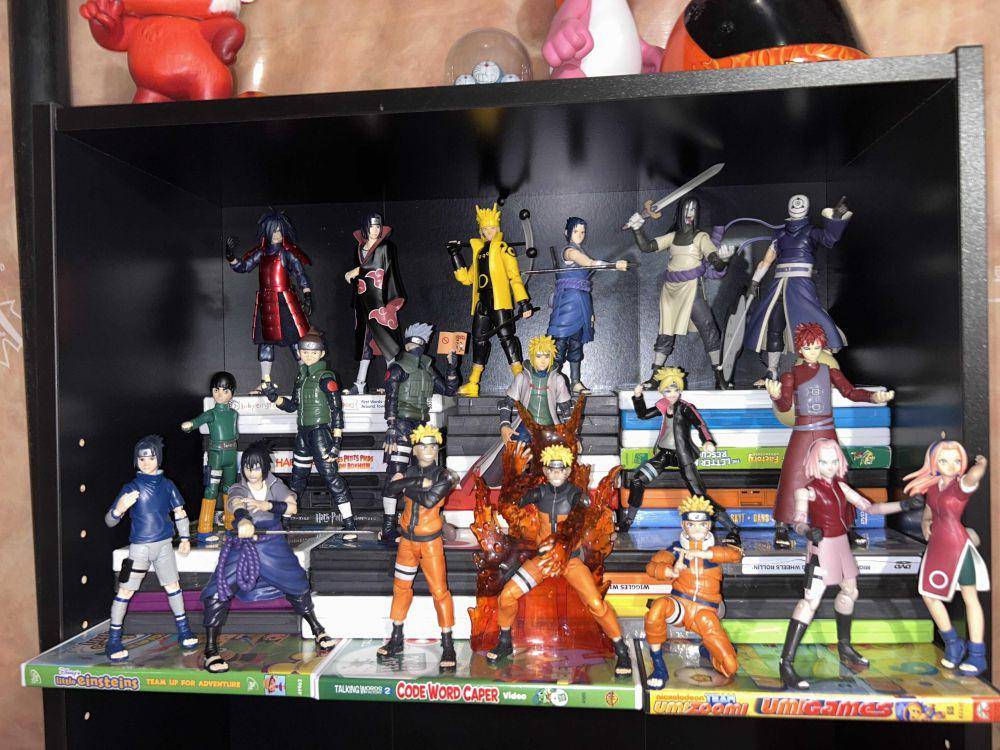 potret koleksi tim 7 dari Naruto (reddit.com/user/UrameshiYuusuke)