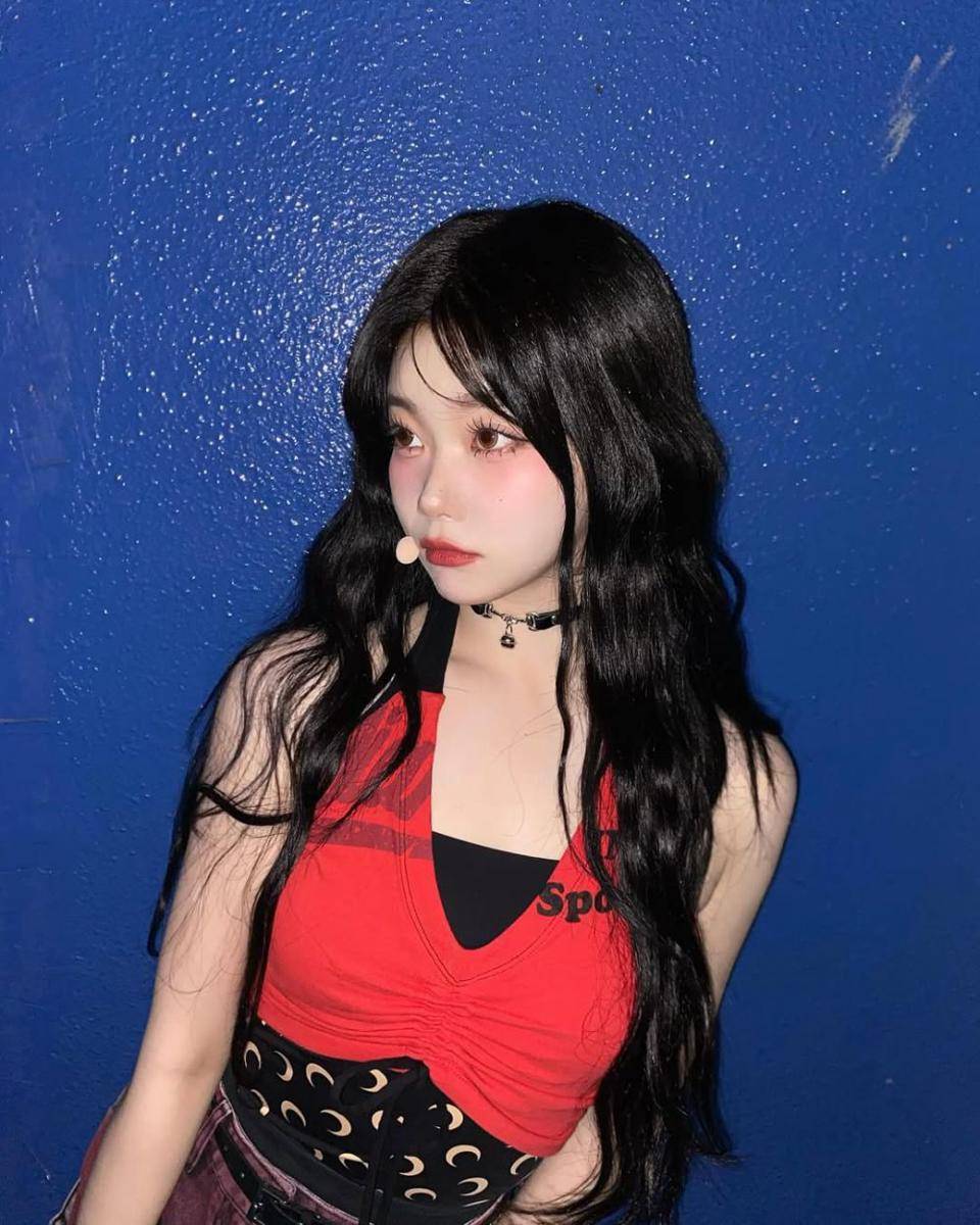 Tsuki Billlie (instagram.com/billlie.official)