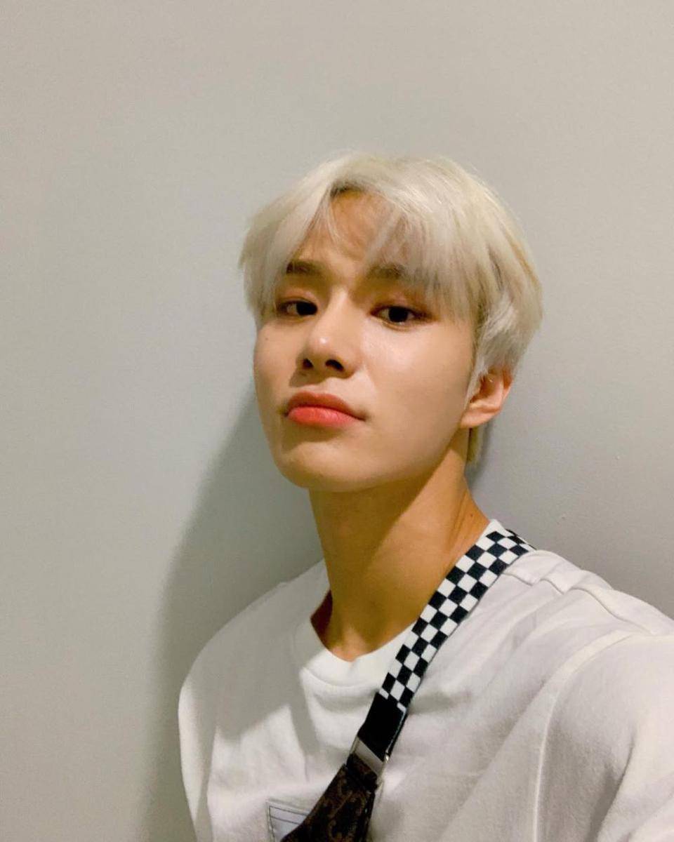 Jungwoo  NCT (instagram.com/sugaringcandy)