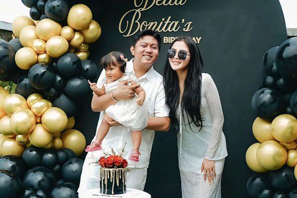 7 Potret Ulang Tahun ke-26 Bella Bonita, Romantis dari Suami