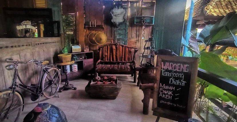Warung Tandjoeng Dhahar (instagram.com/tandjoengdhahar)