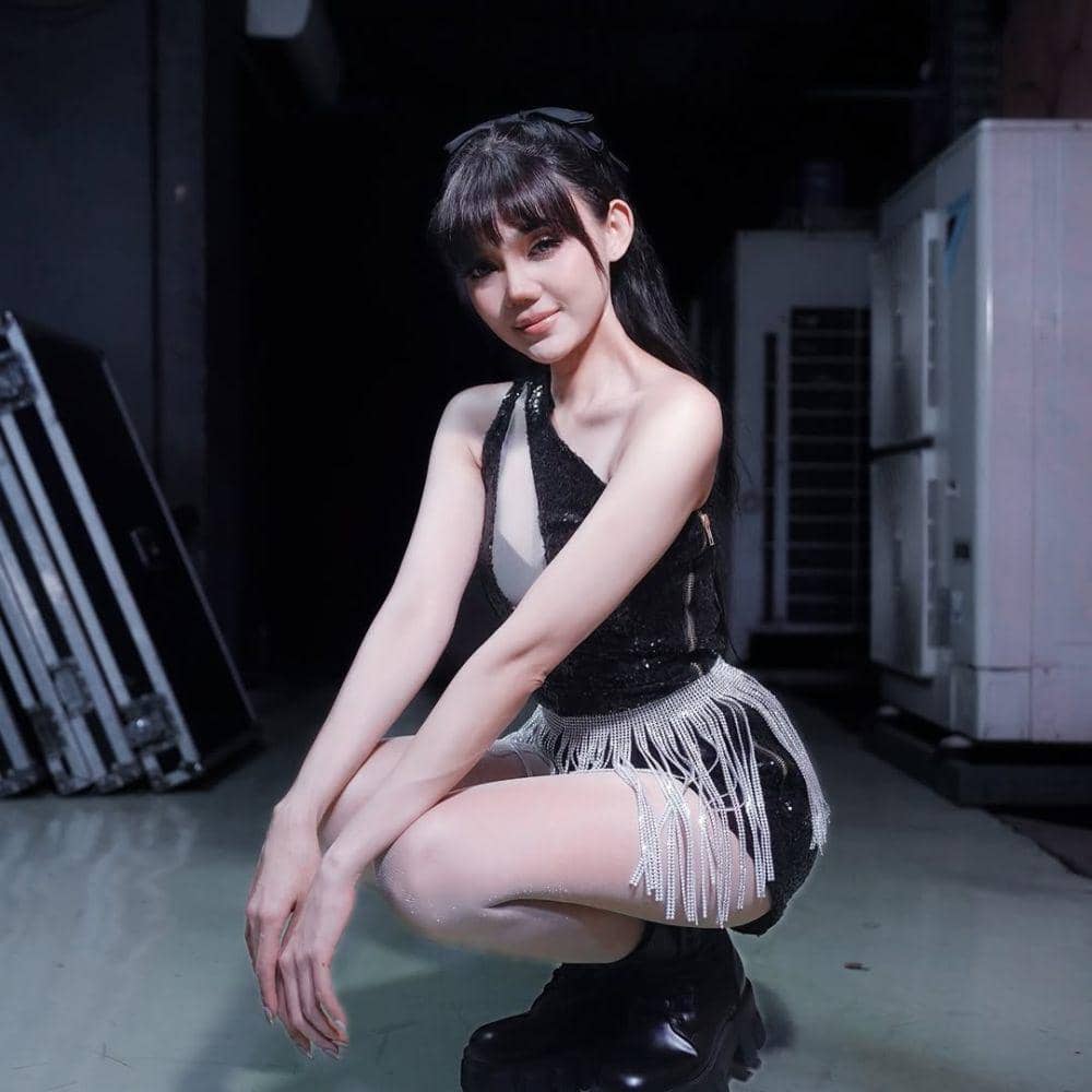 Ide gaya rambut ala Rina Nose