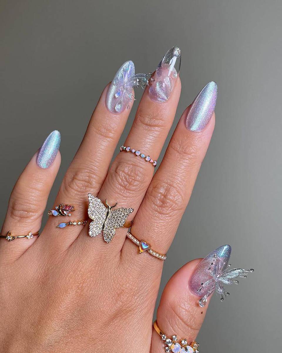 ilustrasi nail art tema 'Wicked' (instagram.com/sansungnails)