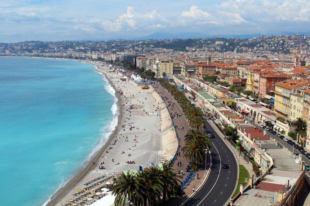 Nice, Prancis (pixabay.com/Prosag-Media)