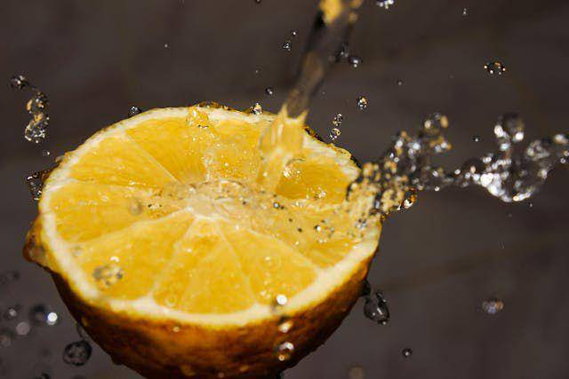 ilustrasi lemon (pexels.com/ivan)