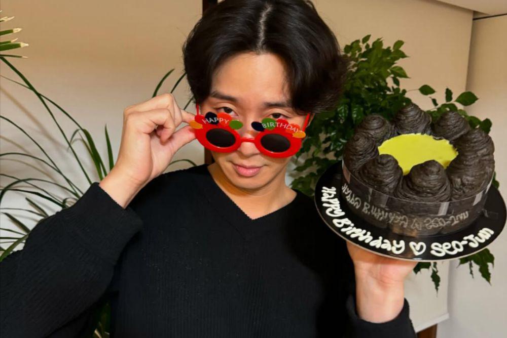 7 Momen Ulang Tahun Park Seo Joon ke-36, Dapat Surprise!