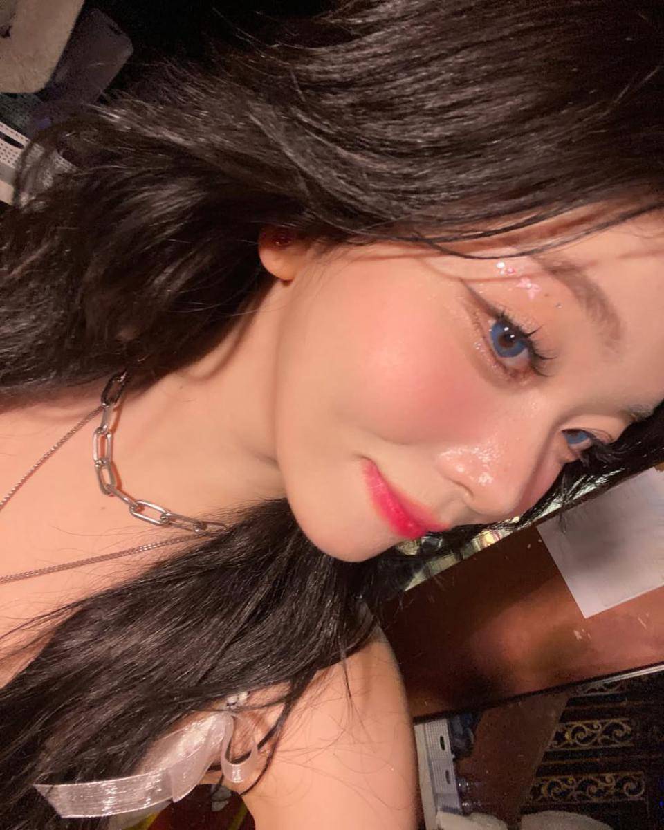 Tsuki Billlie (instagram.com/billlie.official)