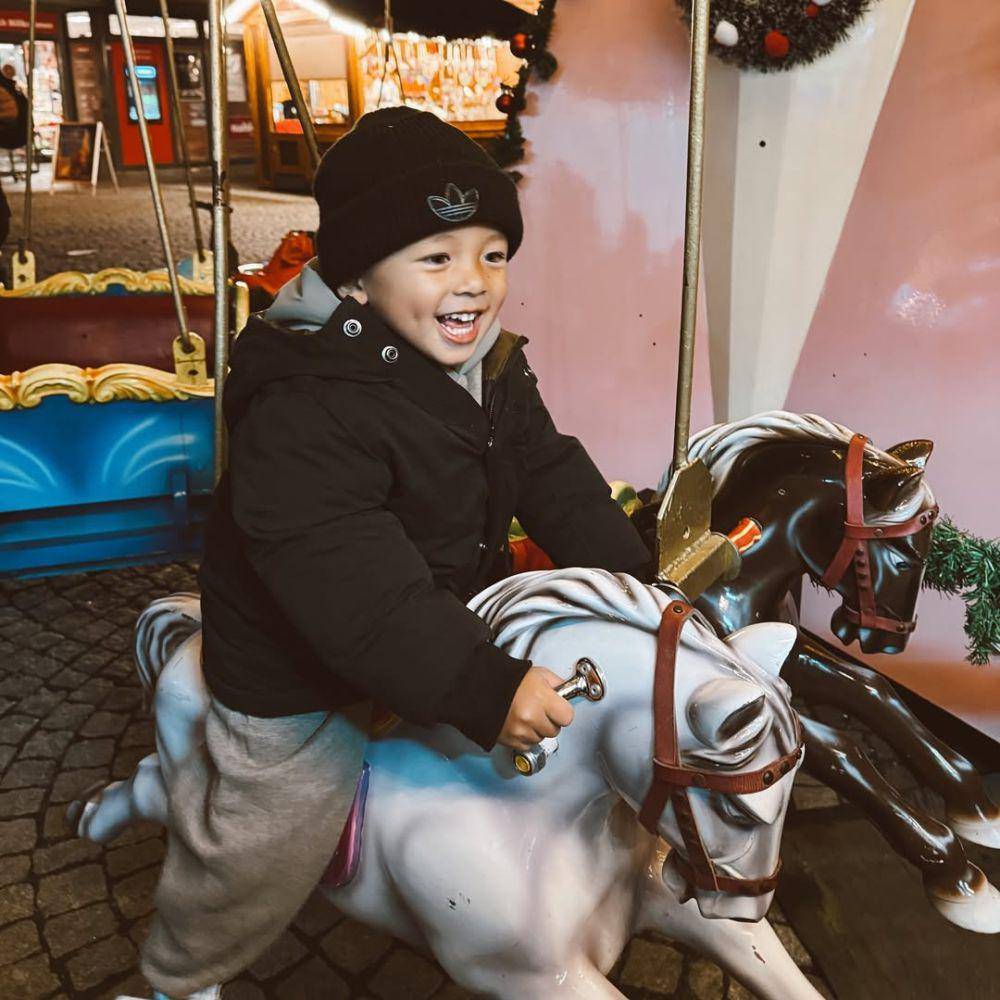 potret anak Jennifer Bachdim (instagram.com/jenniferbachdim)
