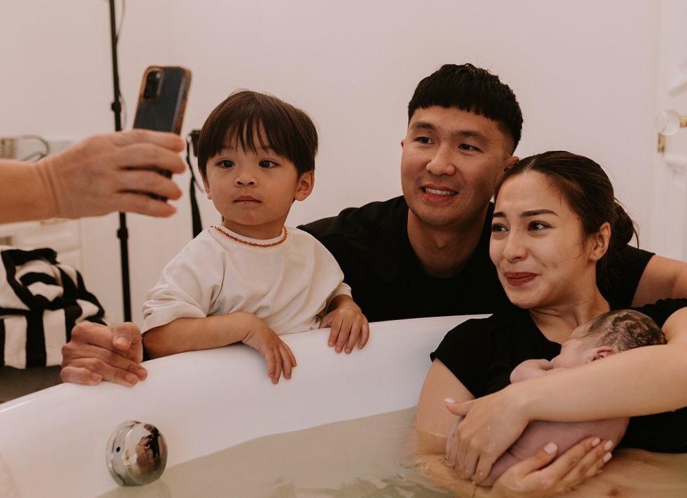 4 Seleb Melahirkan di Luar Negeri Tahun 2024, Ada Nikita Willy!