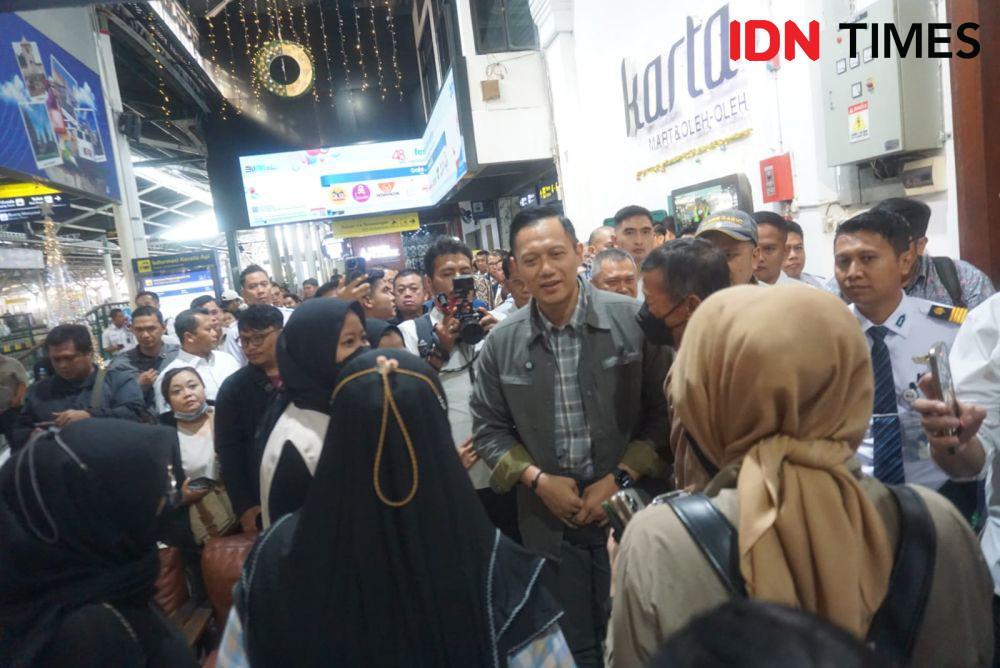 AHY Jajal Direct Train Jakarta-Jogja: Sangat Menikmati Perjalanan