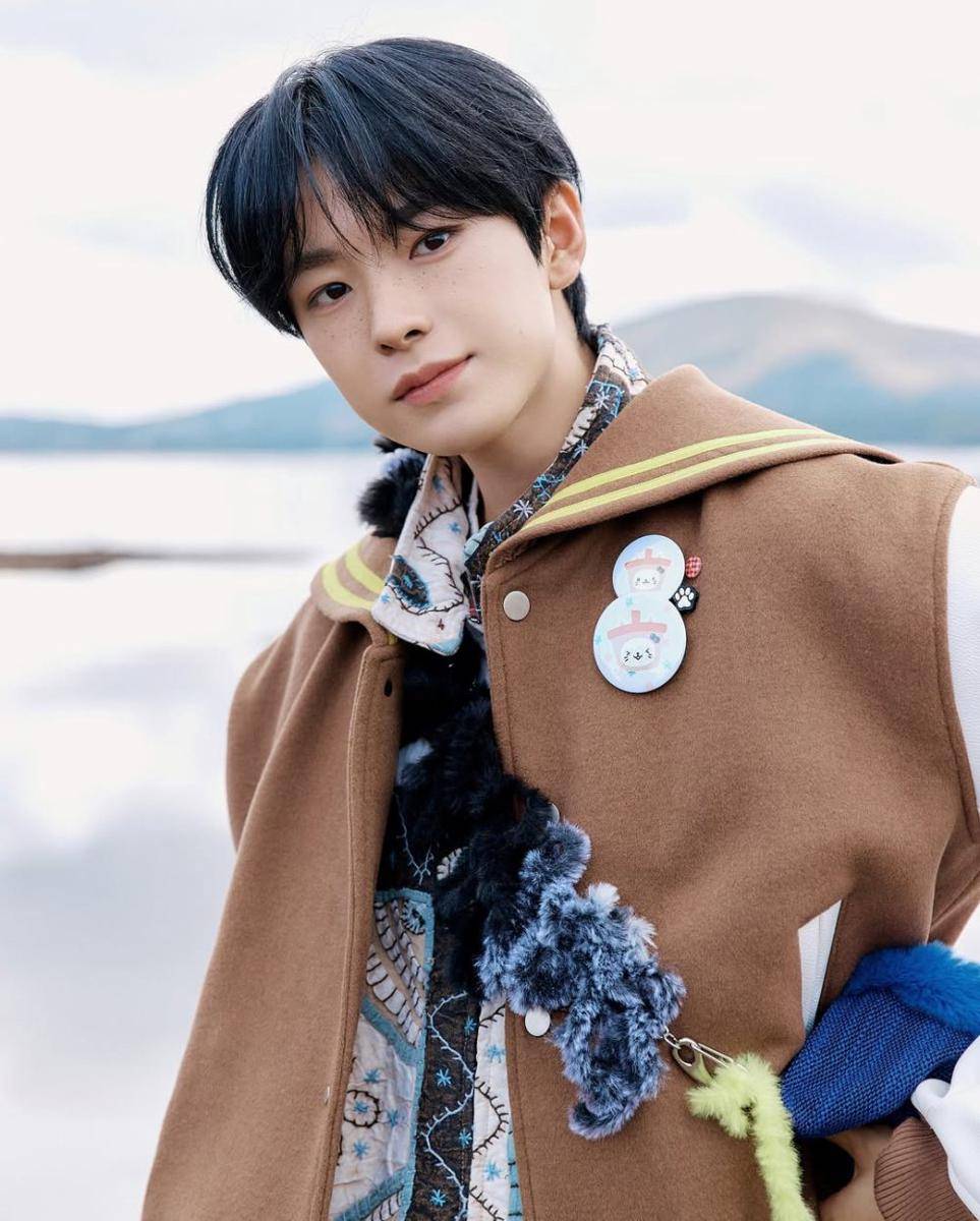 Yushi NCT (instagram.com/nctwish_official)