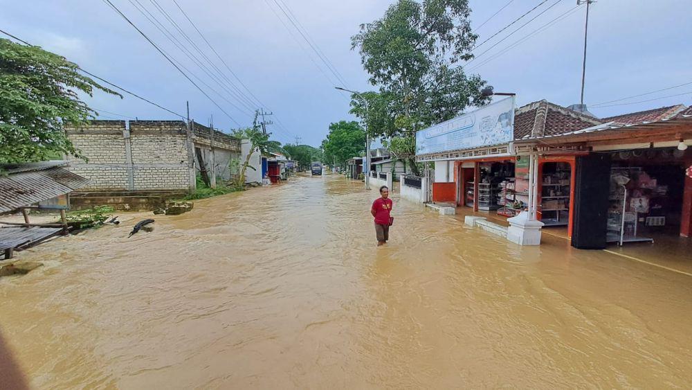 Banjir Rendam 11 Desa di Tuban Surut, Tapi Waspada Susulan