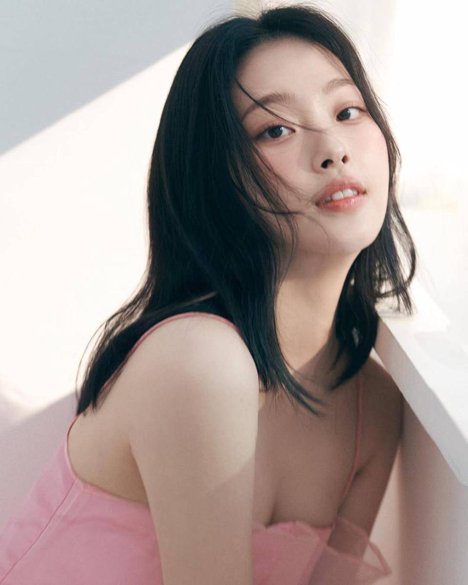 Choi Hee Jin (instagram.com/heee_jjinn)