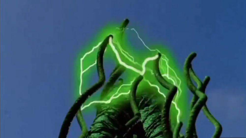 Dalam Power Rangers Wild Force monster tumbuh besar menggunakan kacang ajaib. (dok. Saban Entertainment/Power Rangers Wild Force)