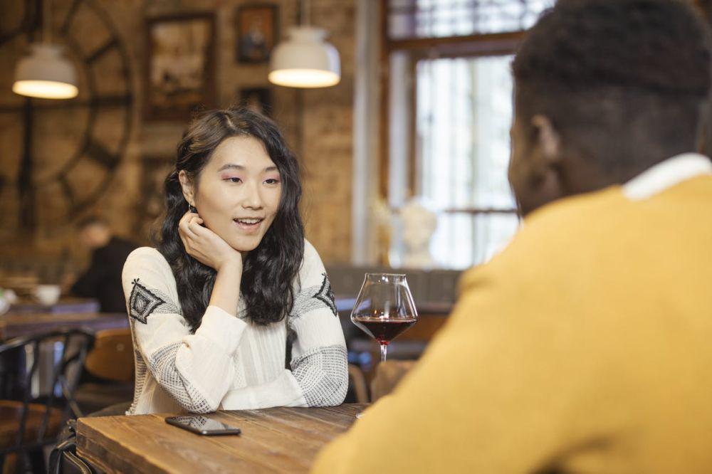 Mengapa Kita Merasa Gugup saat Bertemu Crush? Ini Penjelasannya!