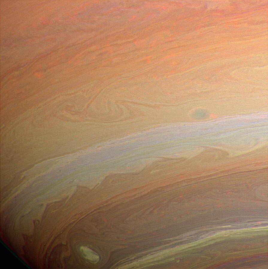 potret awan Saturnus (commons.wikimedia.org/NASA/JPL/Space Science Institute)