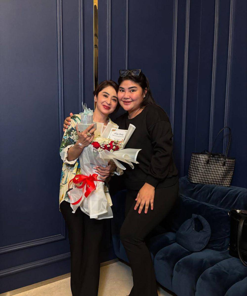 Kejutan ulang tahun Dewi Perssik (Instagram.com/rosameldianti29)