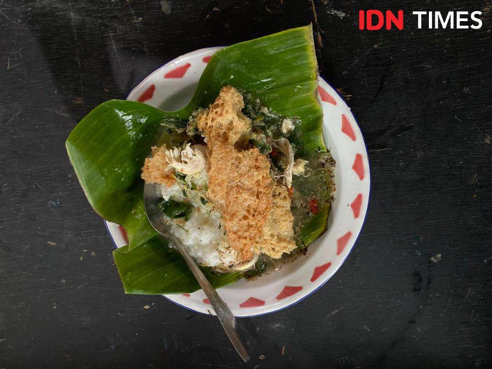 Bubur Bali ala Bu Nengah di Jalan Batuyang. (IDN Times/Yuko Utami)
