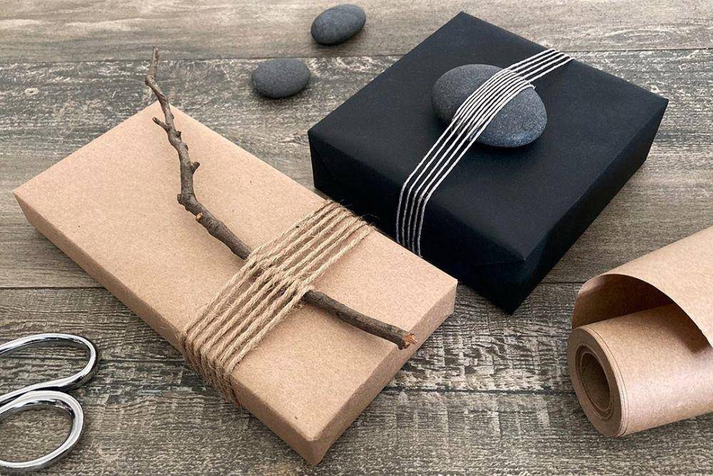 ilustrasi elemen alami untuk dekorasi bungkus kado (youtube.com/Gift Wrapping Love)