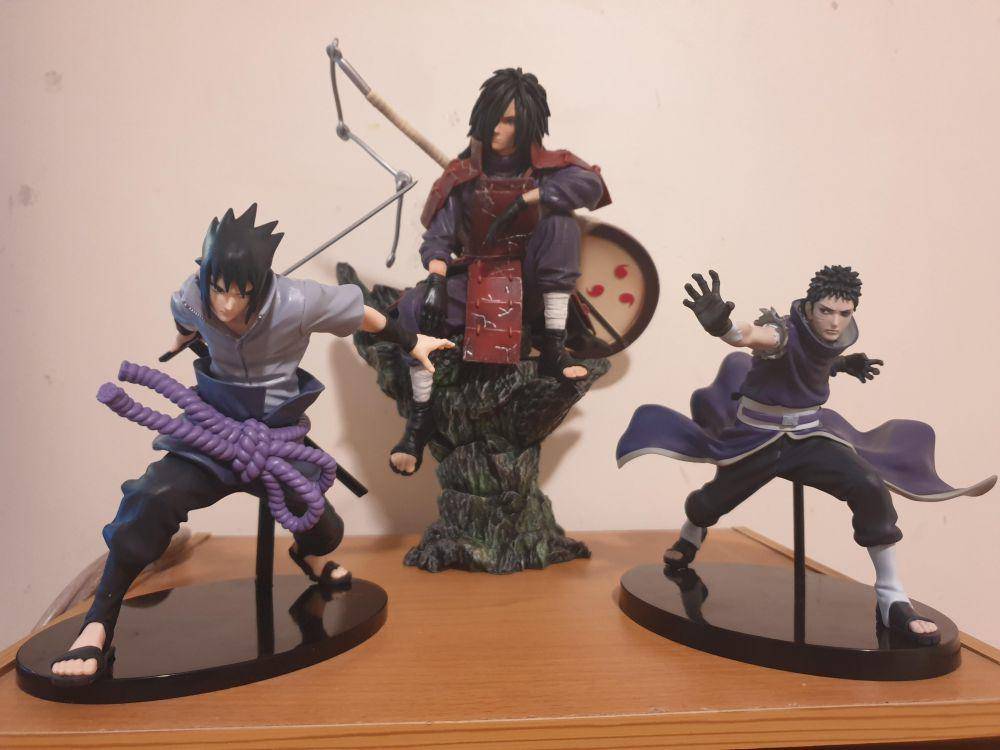 potret koleksi khusus klan Uchiha (reddit.com/user/Fun-Acanthaceae-4211)