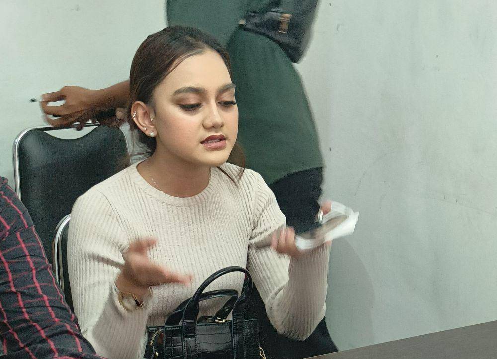 Cut Salsa saat menjalani proses Tahap II di Kejari Pekanbaru (IDN Times/ dok Kejari Pekanbaru)