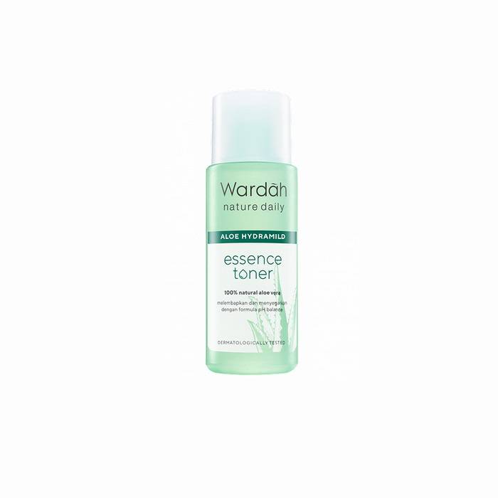Wardah Nature Daily Aloe Hydramild Essence Toner (Tokopedia/Wardah Official)