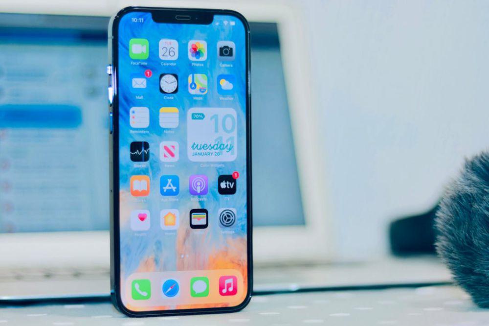 Apakah iPhone 12 Masih Layak Beli di Akhir Tahun 2024?