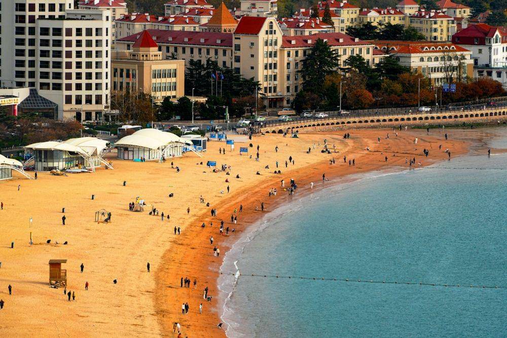 Pantai Qingdao, China
