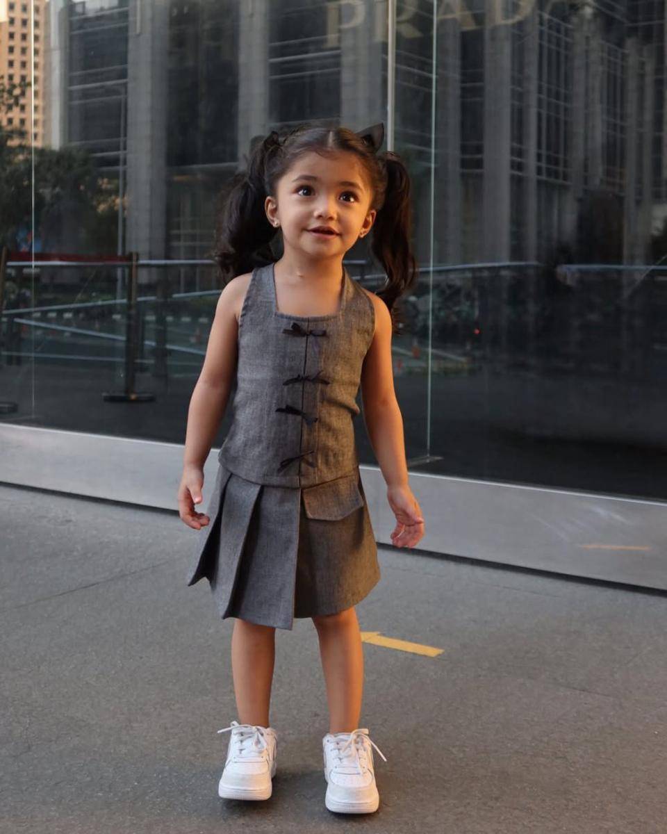 inspirasi outfit anak cewek ala Jema (instagram.com/jemaofficiall)