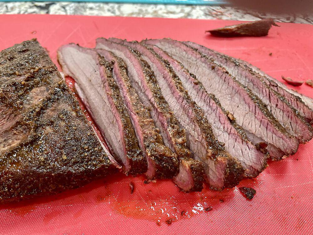 Resep Smoked Brisket untuk Acara BBQ di Malam Tahun Baru