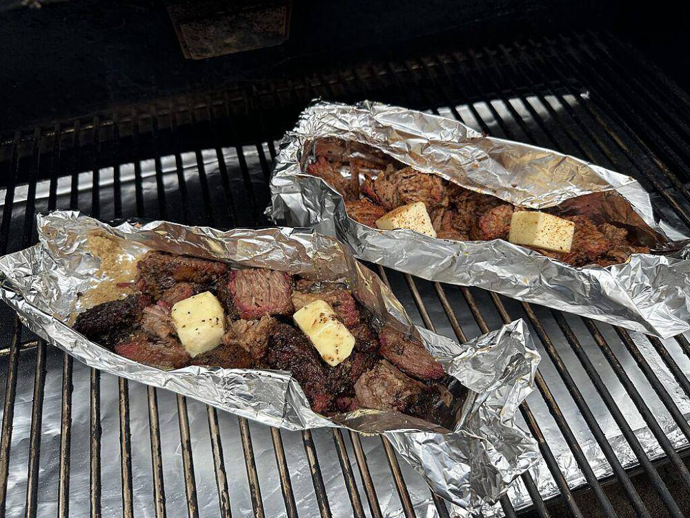 ilustrasi cara membuat smoked brisket (commons.wikimedia.org/Wesley Fryer)
