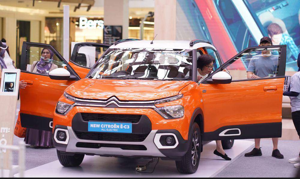 Mobil Citroen (citroen.co.id)
