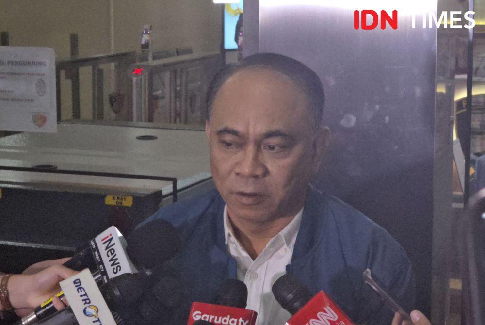 Hasto Anggap Jokowi Terlibat Revisi UU KPK, Budi Arie: Hoaks
