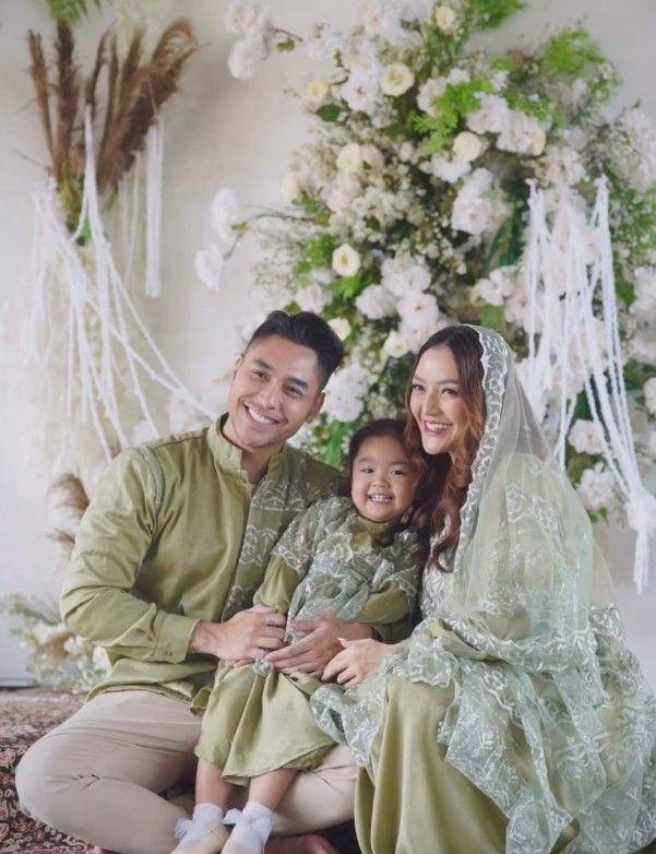 potret pengajian 4 bulan kehamilan kedua Siti Badriah (instagram.com/rezagladys)