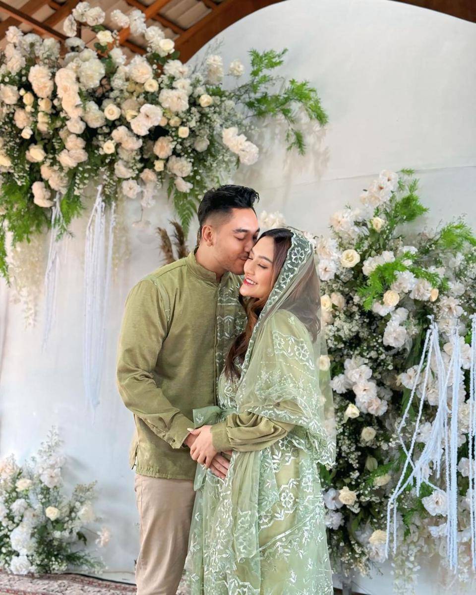 potret pengajian 4 bulan kehamilan kedua Siti Badriah (instagram.com/rezagladys)