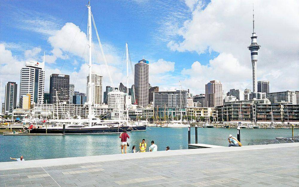 potret Auckland CBD, Selandia Baru (commons.wikimedia.org/ChewyPineapple)