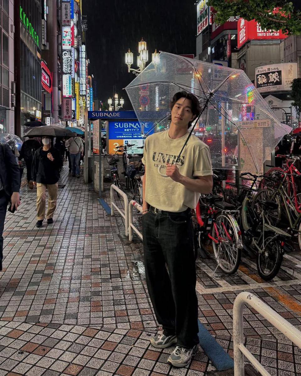potret casual outfit pria untuk tahun baru (instagram.com/siiiido)