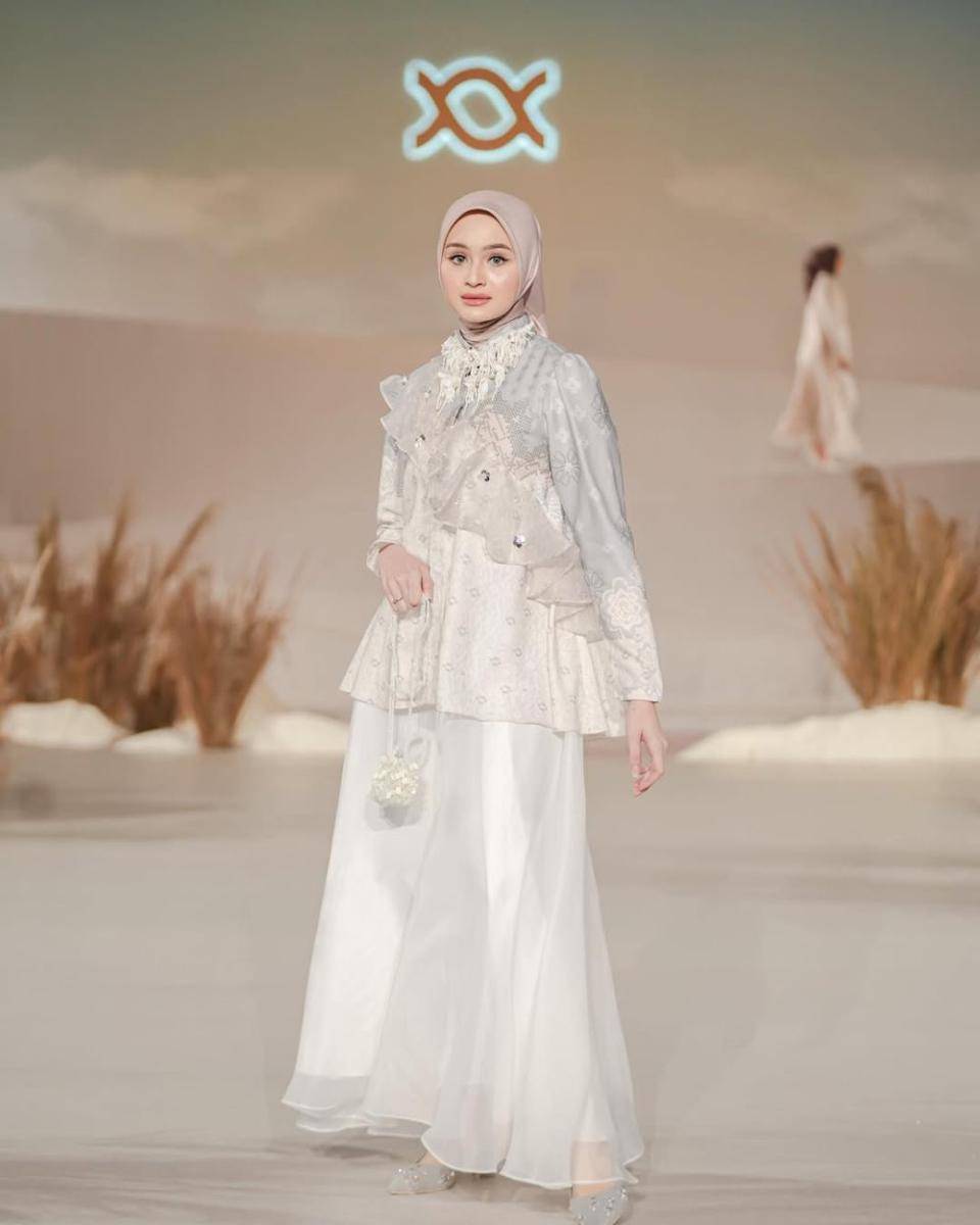 ide gaya busana ala Sabrina Sosiawan (instagram.com/sabrinasosiawan)