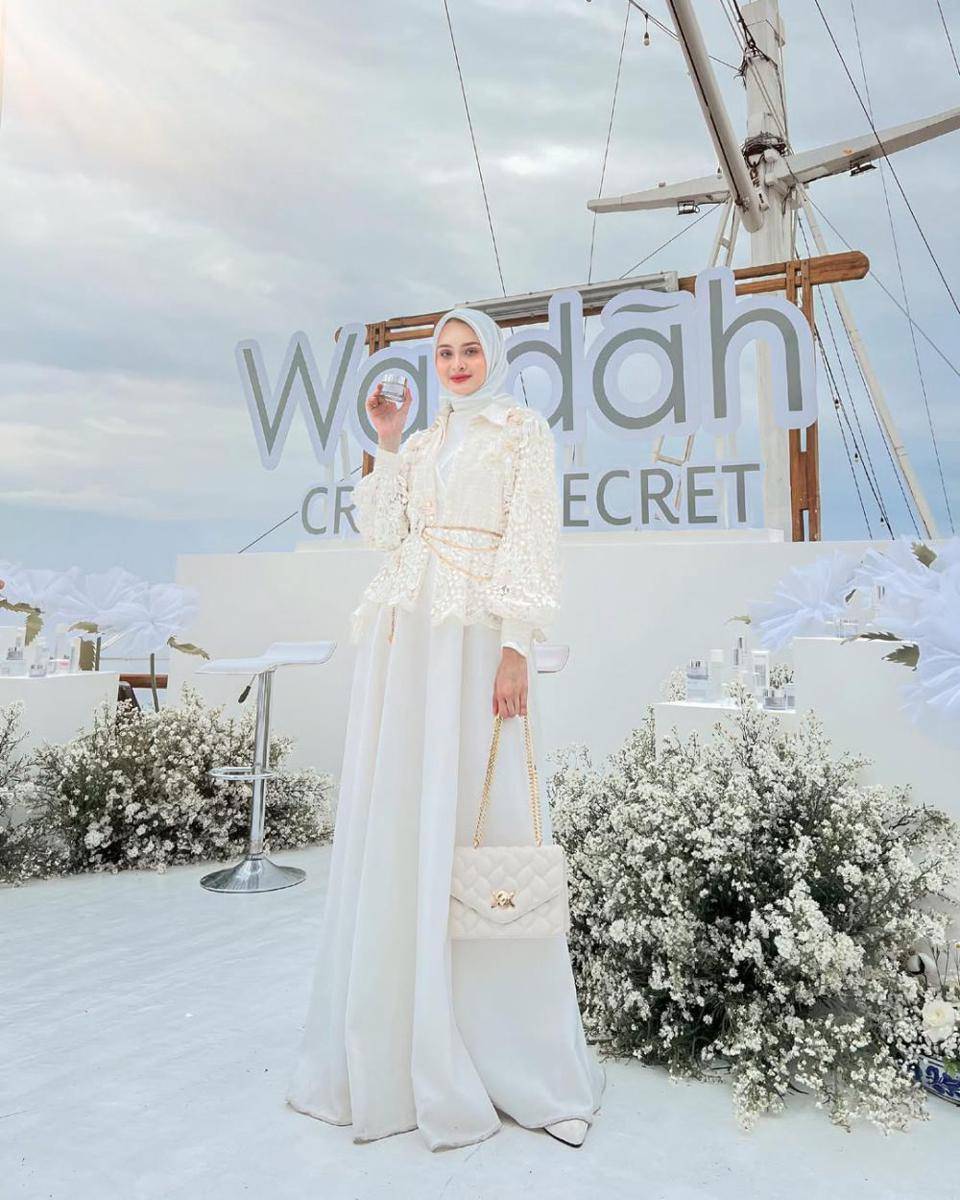 ide gaya busana ala Sabrina Sosiawan (instagram.com/sabrinasosiawan)