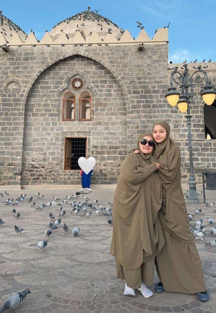 Umrah Ummi Quary (Instagram.com/ummi_quary)
