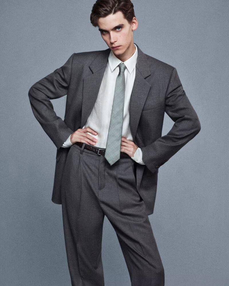 Saint Laurent Spring 2025 lookbook (dok. YSL)