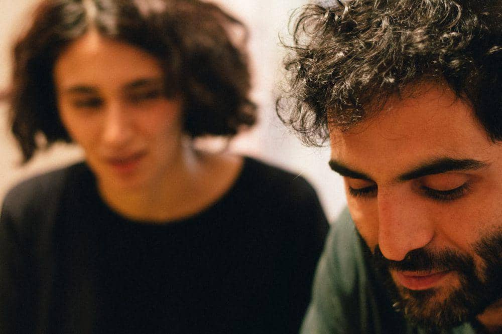 ilustrasi pasangan diskusi (pexels.com/İlkin Efendiyev)