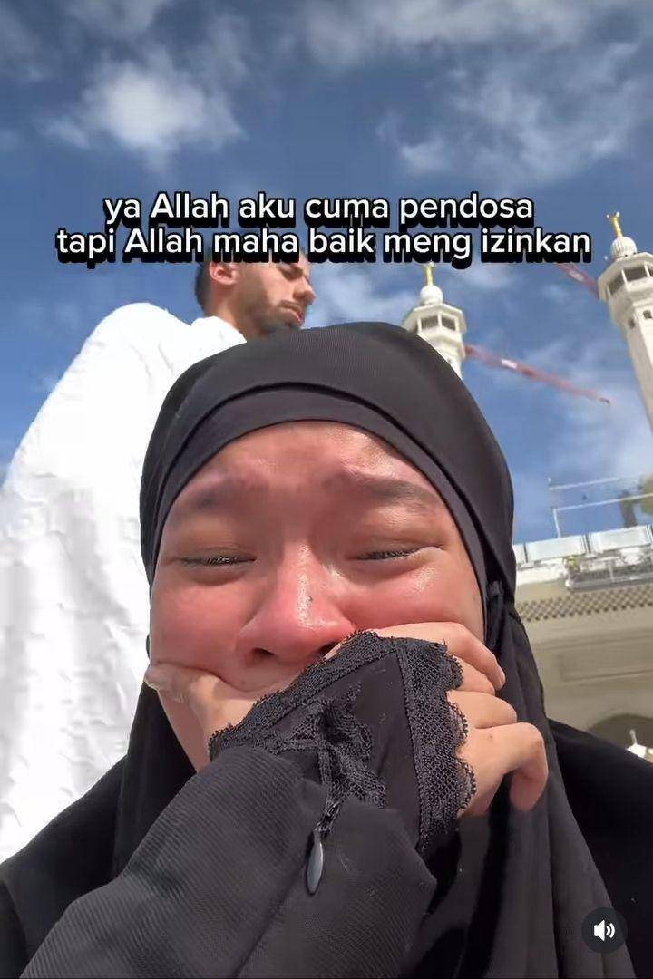 Umrah Ummi Quary (Instagram.com/ummi_quary)